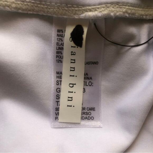 Gianni Bini NWT Ivory And Blue Historical Print High Waist Bikini Bottoms XL - Picture 8 of 12